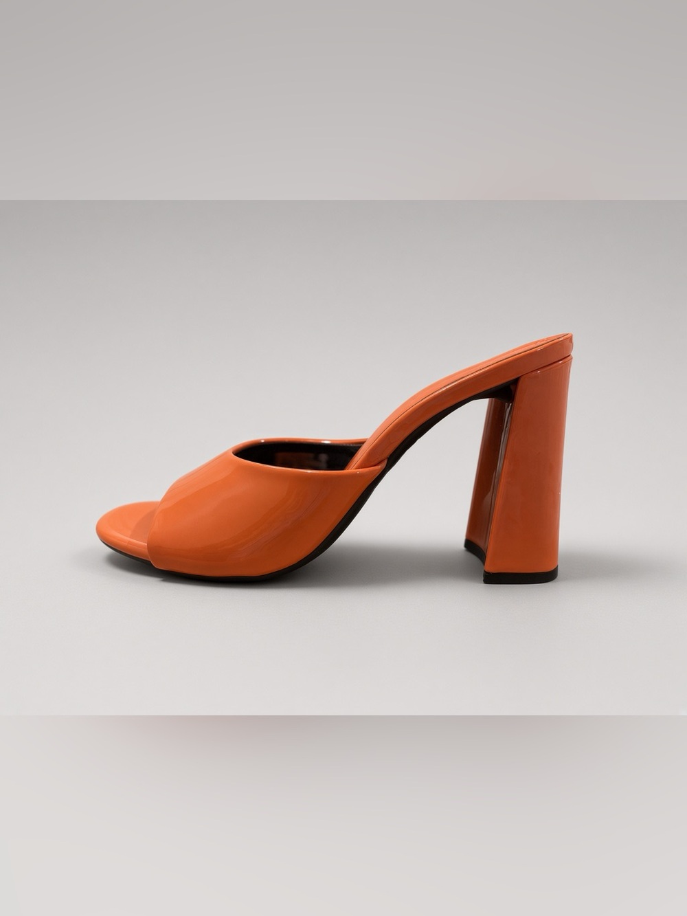 Madden Girl Genius Orange Patent Block Heel Mule 9M GENI02J1